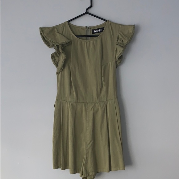 Do+Be Green Ruffle Romper - Picture 3 of 3